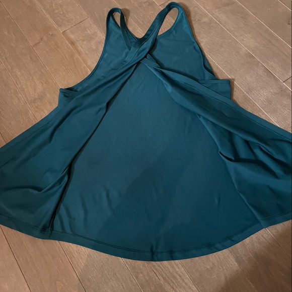 Under Armour Workout Tank top - Picture 3 of 3